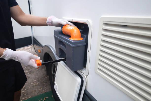 Best Porta potty rental near me  in Lakeview, MI